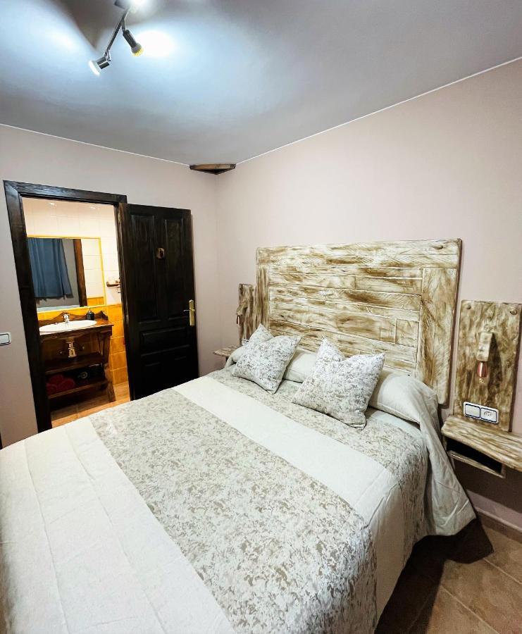 El Rincon De Andrea Habitaciones Biescas  Εξωτερικό φωτογραφία
